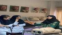آموزش زایمان ومعاینه زنان
